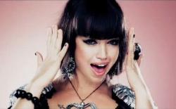 Aura Dione