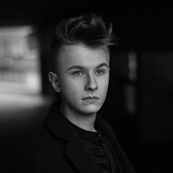 Дима Никонович